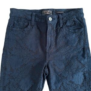 Jen7 7 for all Mankind Navy Floral Overlay Pants size 4 ankle skinny #788